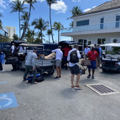 Nassau Taxi Service (2)