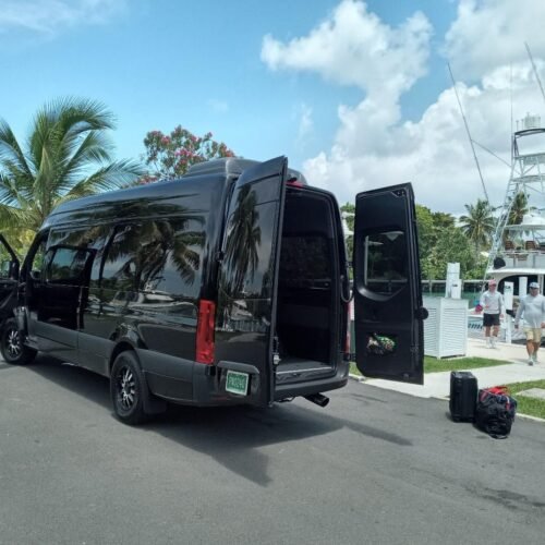 Nassau Taxi Service (9)